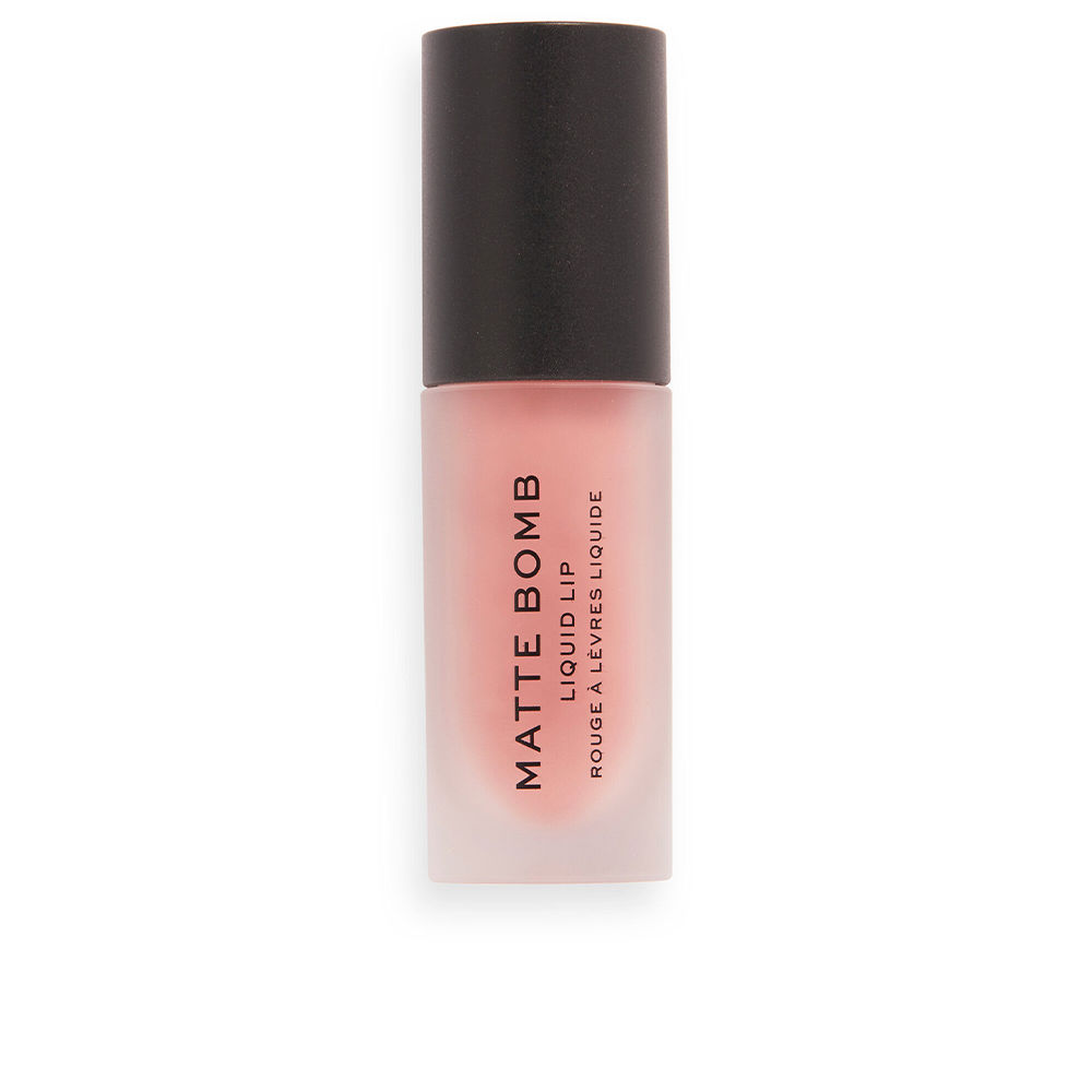 REVOLUTION MAKE UP  MATTE BOMB liquid lip #nude magnet