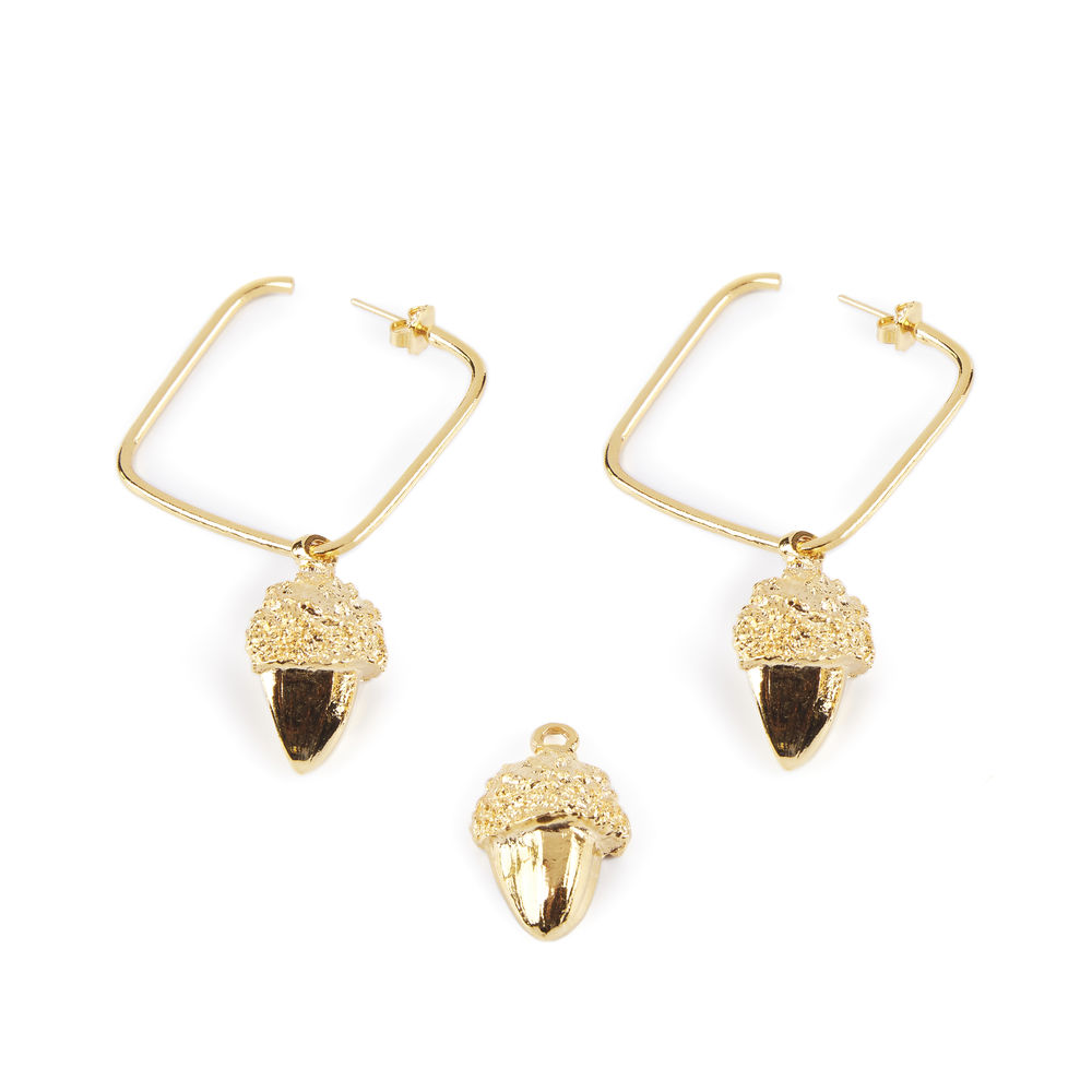 SHABAMA  SQUARE ACORN earrings #shiny gold 1 u